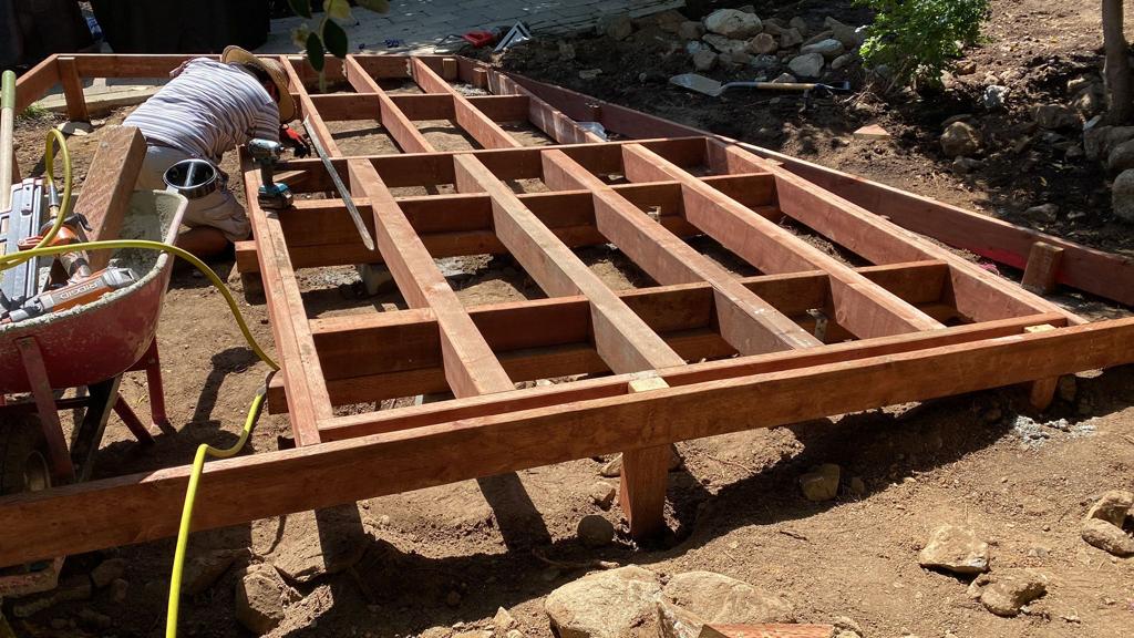 deck builders in Woodinville